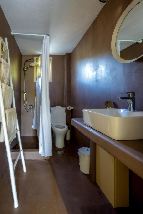 Petra Mare Suites Vourvourou Exteriör bild