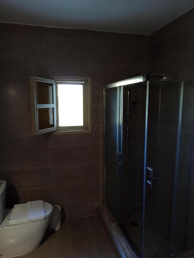 Petra Mare Suites Vourvourou Exteriör bild