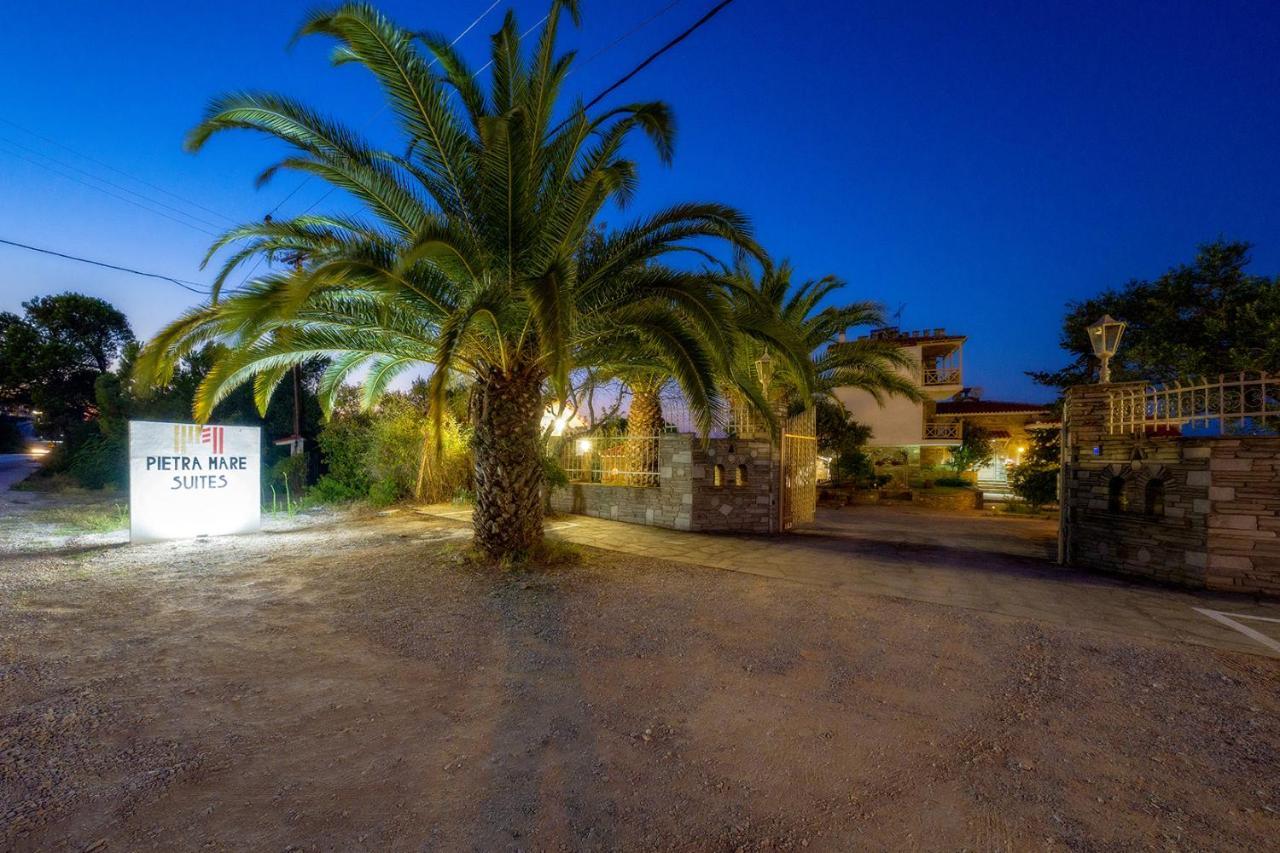 Petra Mare Suites Vourvourou Exteriör bild