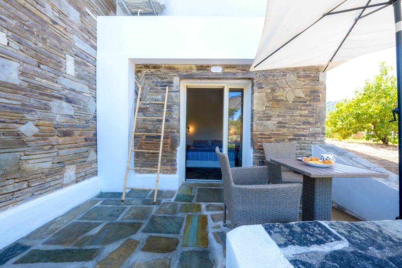 Petra Mare Suites Vourvourou Exteriör bild