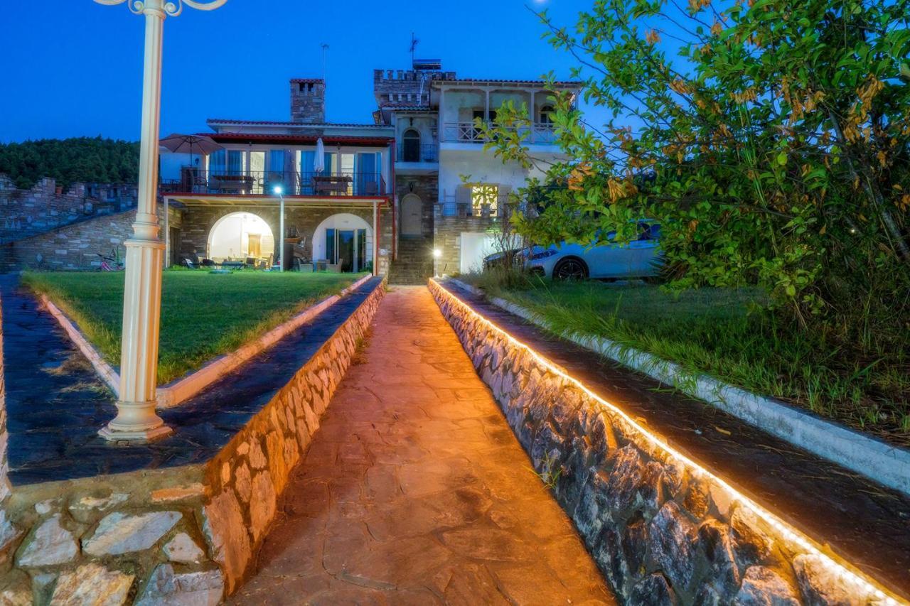 Petra Mare Suites Vourvourou Exteriör bild