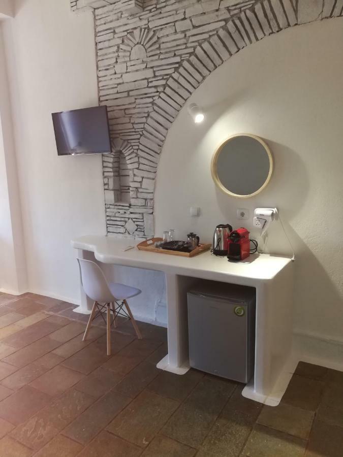 Petra Mare Suites Vourvourou Exteriör bild